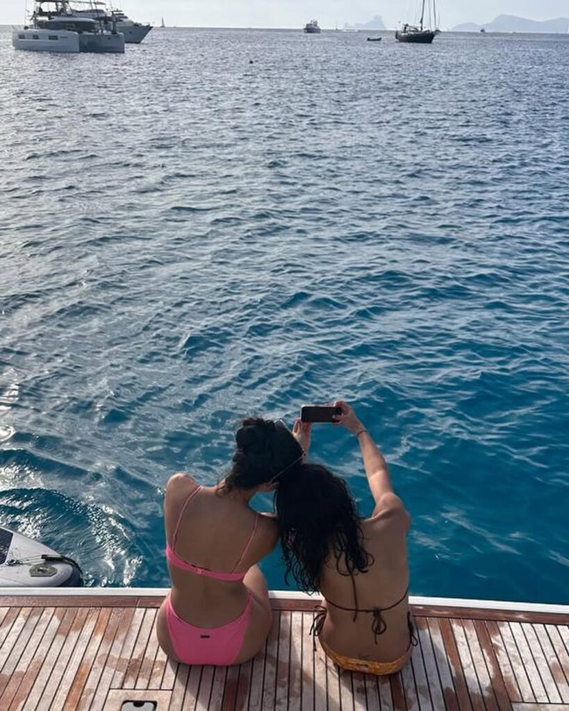 Ananya Panday Bikini