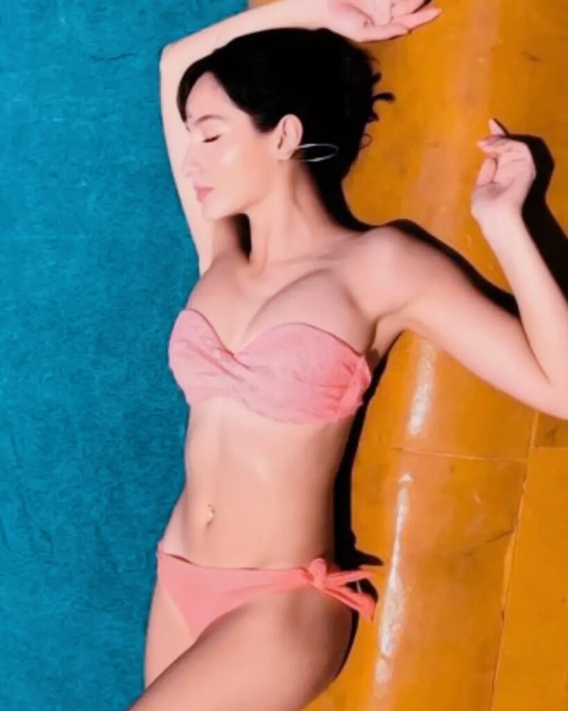 Nora Fatehi Bikini