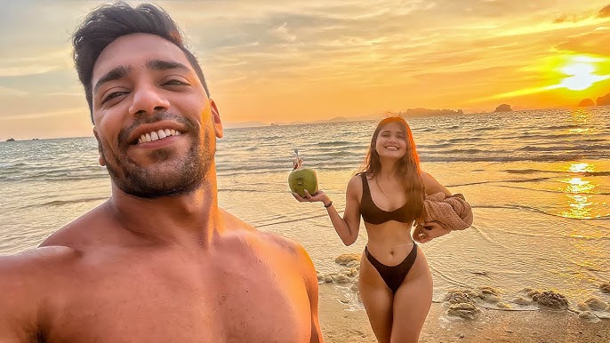 Soniya Singh Khatri Bikini